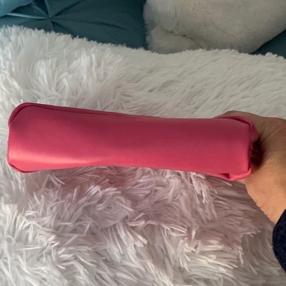 PINK SHOE PURSE - Picture 3 of 6